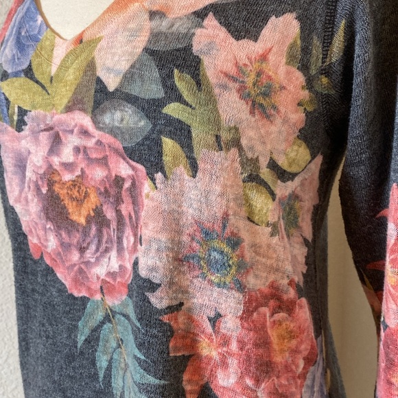 Soft Surroundings floral tunic - Picture 3 of 8